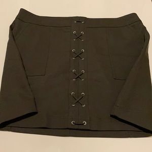 Express beautiful woman skirt size 12